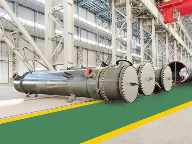 Oil-water heat exchanger