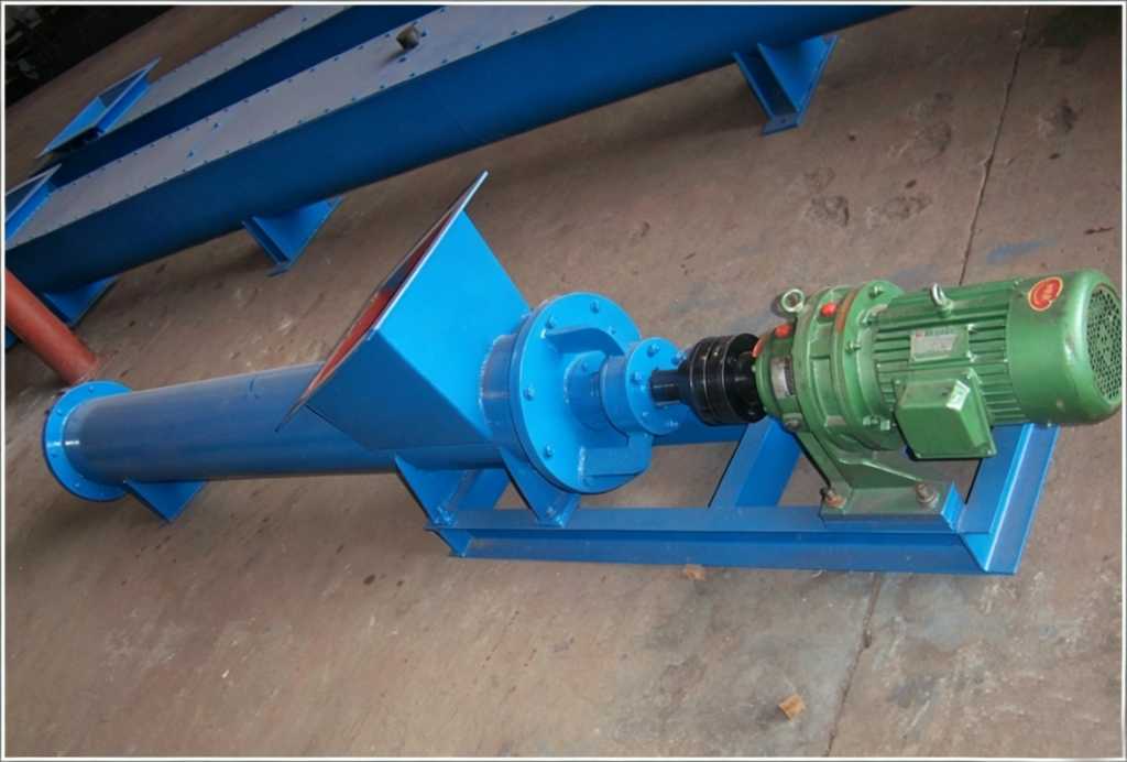Screw conveyor